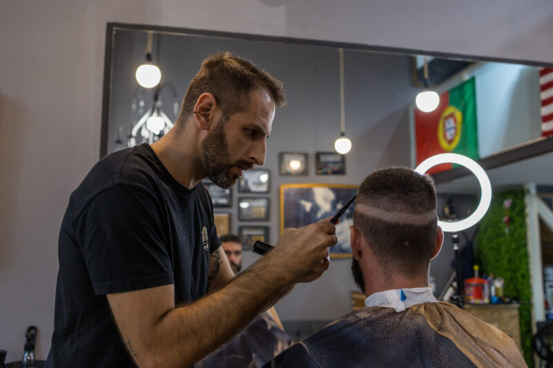 Corte de cabelo Ganesha Ink